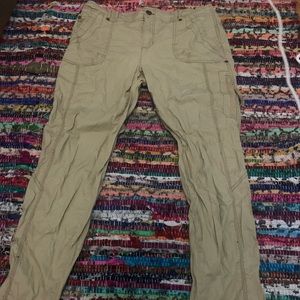 Cargo pants olive green tan